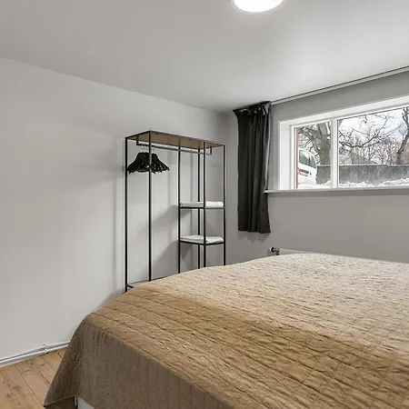 U16 By In Iceland Apartamento